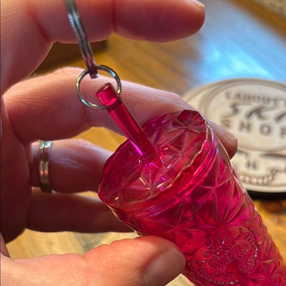 Starbucks Geometric Patterned Keychain - Picture 3 of 7